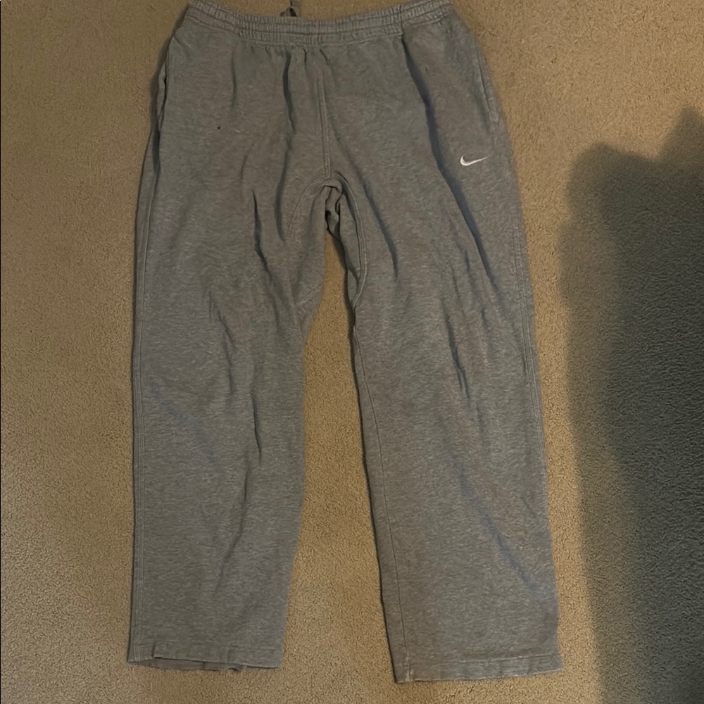 Nike Men's Gray Sweatpants